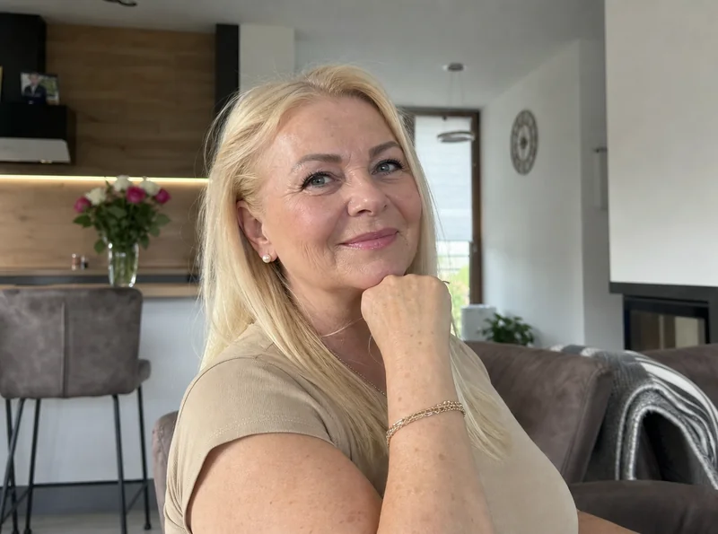 Customer review portrait photo