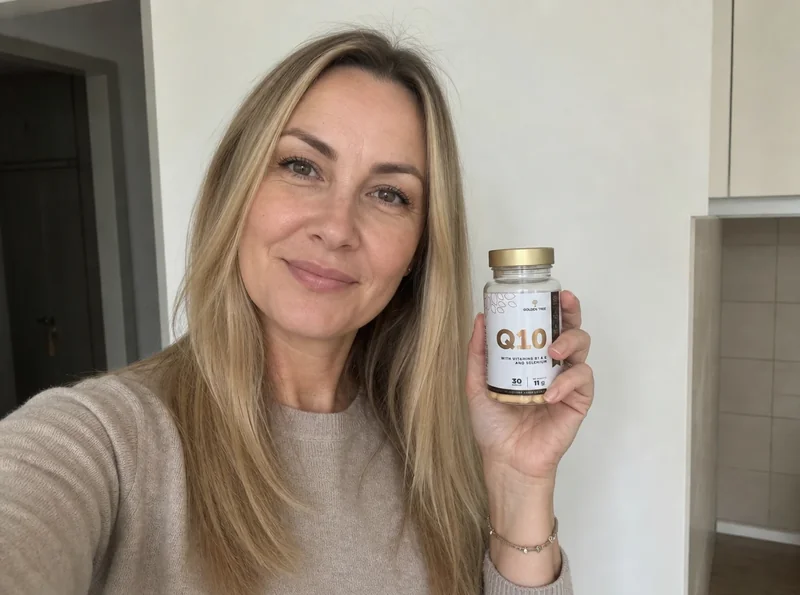 Woman holding Golden Tree Q10 at home
